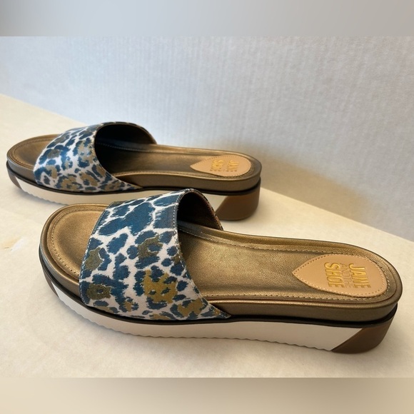 Jane And The Shoe Hannah platform slide sandals NWOB Sz-9.5.  E - Picture 4 of 7